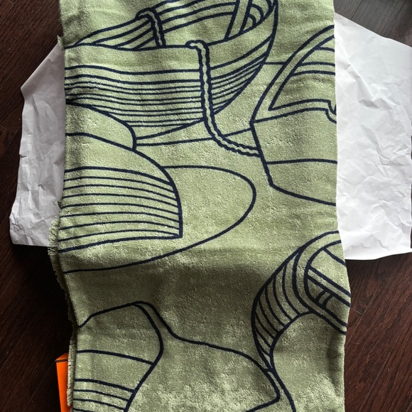 Hermès: Drap de Plage Yachting Thalassa Beach Towel (Brand New In Box) - Picture 2 of 3